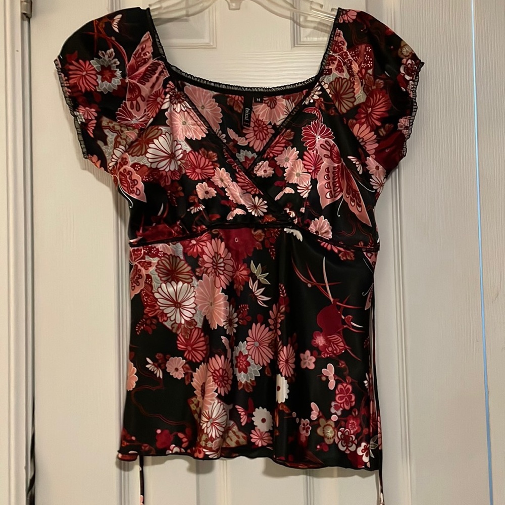Women's blouse